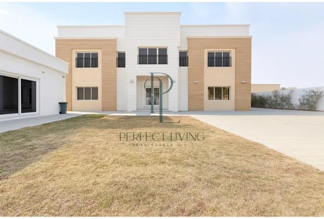 56151932 - Property Image 2