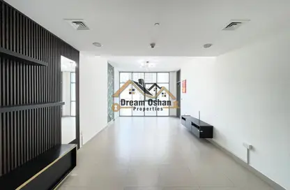 Apartment - 1 Bedroom - 2 Bathrooms for rent in Dubai Wharf Tower 2 - Dubai Wharf - Al Jaddaf - Dubai