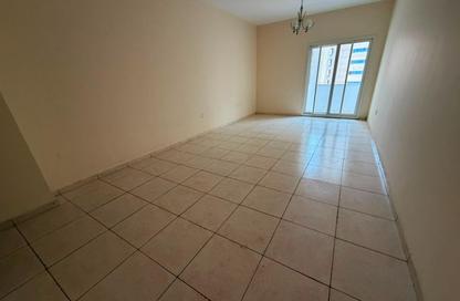 Apartment - 3 Bedrooms - 3 Bathrooms for rent in Al Nahda Complex - Al Nahda - Sharjah