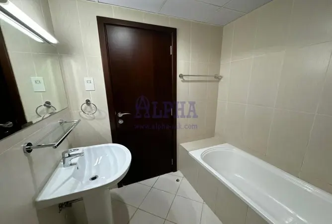 85751332 - Property Image 2
