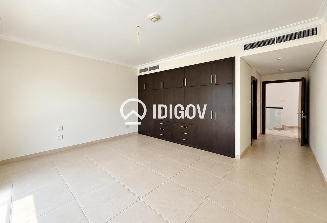 Single Row | Prime Location | Excellent Condition photo 6
