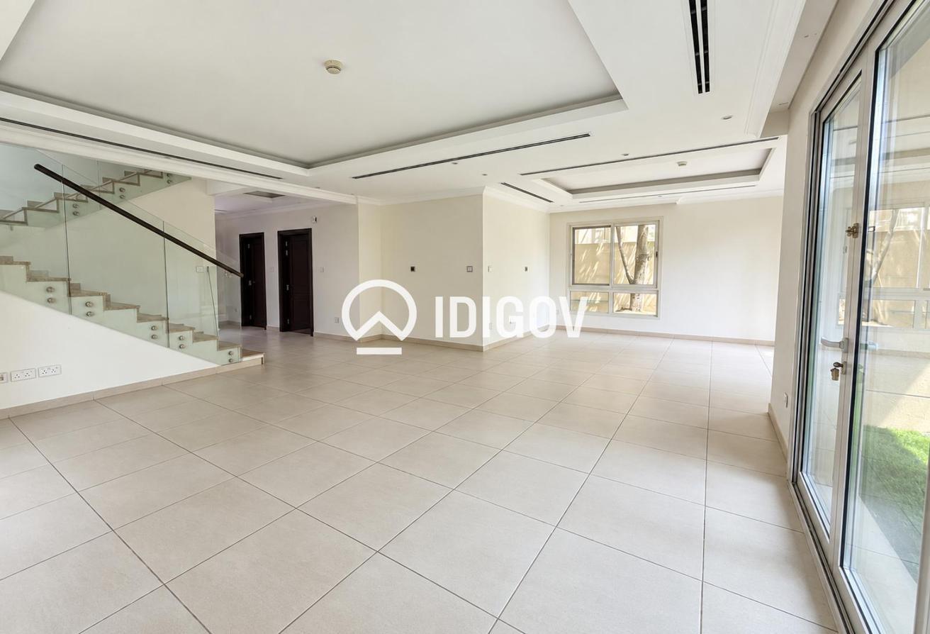 Single Row | Prime Location | Excellent Condition photo 10