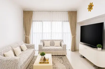 Apartment - 1 Bedroom - 2 Bathrooms for rent in Arabian - Canal Residence - Dubai Sports City - Dubai
