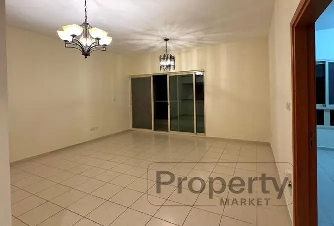 106868370 - Property Image 2