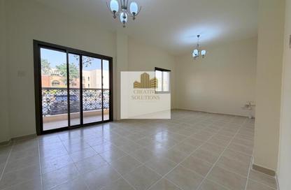 Apartment - 2 - 2 for rent in The Gardens Building 129 - The Gardens Buildings - The Gardens - Dubai Apartment - 2 - 2 for rent in The Gardens Building 129 - The Gardens Buildings - The Gardens - Dubai