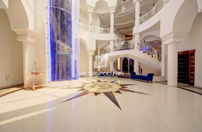 Villa - 6 - 7+ for rent in Sector E - Emirates Hills - Dubai
