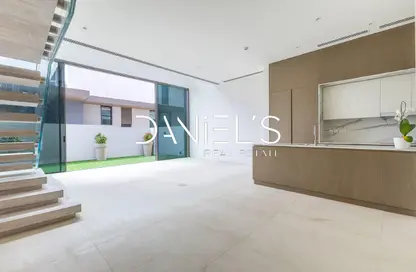 Villa - 3 Bedrooms - 4 Bathrooms for sale in Nad Al Sheba Gardens 2 - Nad Al Sheba Gardens - Nad Al Sheba 1 - Nad Al Sheba - Dubai