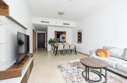 شقة - غرفة نوم - 2 حمامات للايجار في برج ماج 218 - دبي مارينا - دبي