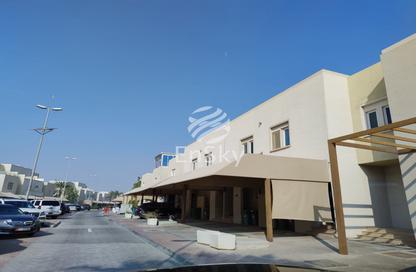 Villa - 2 - 3 for sale in Arabian Style - Al Reef Villas - Al Reef - Abu Dhabi