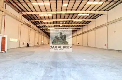 Factory - Studio - 6 Bathrooms for rent in Al Sajaa S - Al Sajaa - Sharjah
