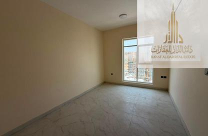 Apartment - 3 Bedrooms - 3 Bathrooms for rent in Al Jurf Industrial 3 - Al Jurf Industrial - Ajman Apartment - 3 Bedrooms - 3 Bathrooms for rent in Al Jurf Industrial 3 - Al Jurf Industrial - Ajman