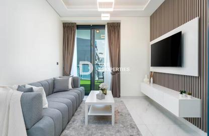 Apartment - 2 - 2 for sale in Samana Golf Avenue - Dubai Studio City - Dubai