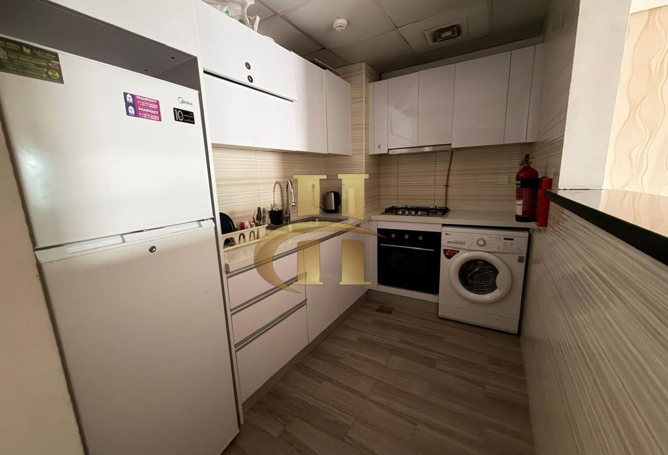 Fully furnished | Elegant | With Balcony photo 2