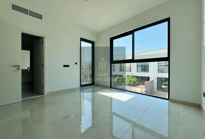 131576767 - Property Image 3