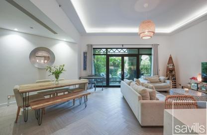 Apartment - 2 Bedrooms - 3 Bathrooms for sale in Al Khushkar - Shoreline Apartments - Palm Jumeirah - Dubai