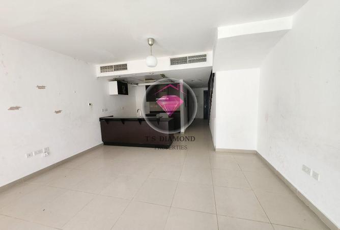 64441444 - Property Image 3