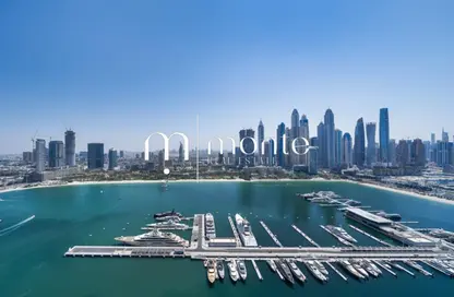 Apartment - 4 Bedrooms - 5 Bathrooms for rent in Palace Beach Residence Tower 2 - Palace Beach Residence - EMAAR Beachfront - Dubai Harbour - Dubai