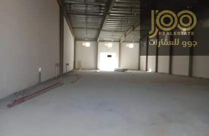 Warehouse - Studio - 1 Bathroom for rent in Umm Al Thuoob - Umm Al Quwain