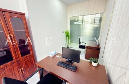 Office Space - Studio - 1 Bathroom for rent in Red Avenue - Al Garhoud - Dubai