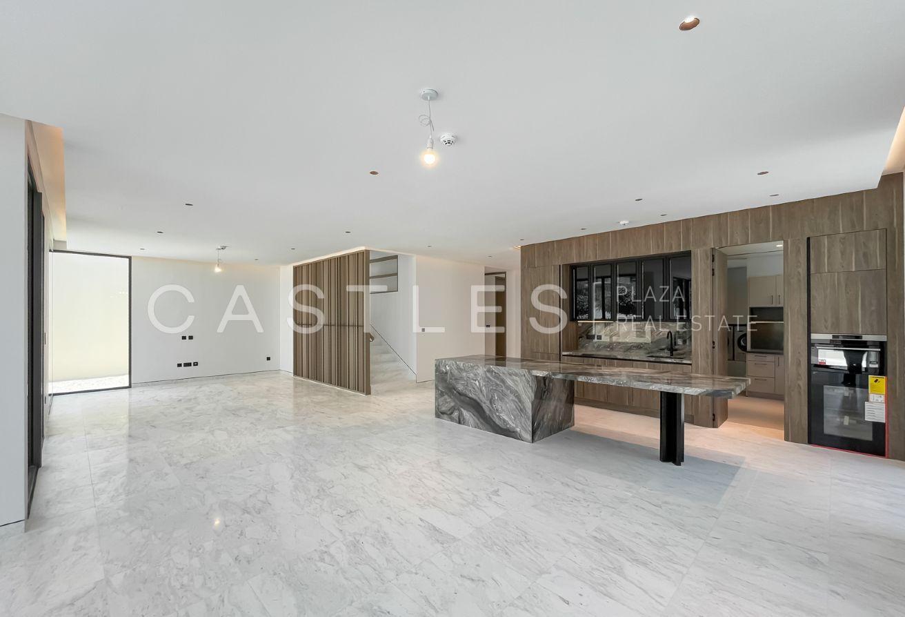 Brand New | Ready To Move In | Contemporary Style photo 8