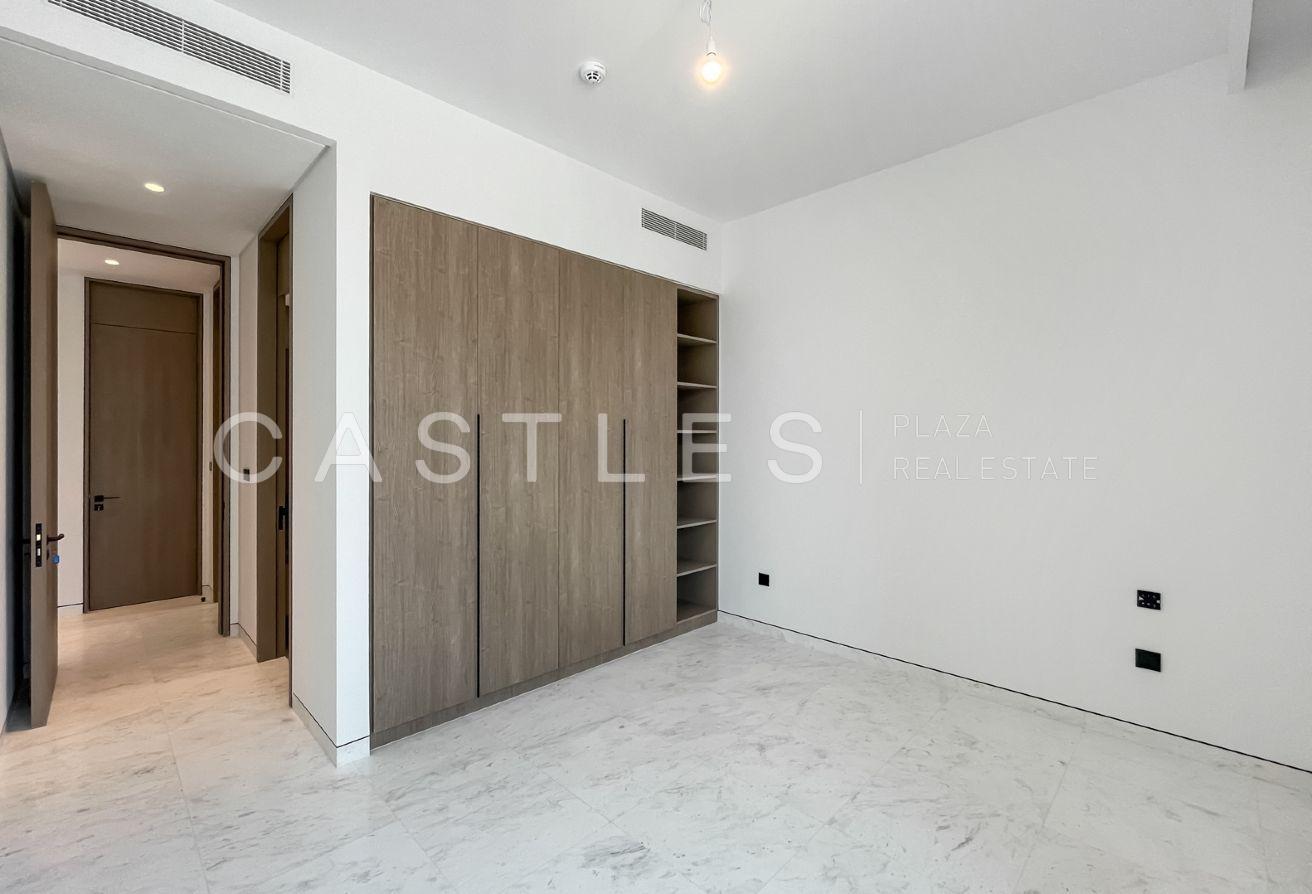 Brand New | Ready To Move In | Contemporary Style photo 3