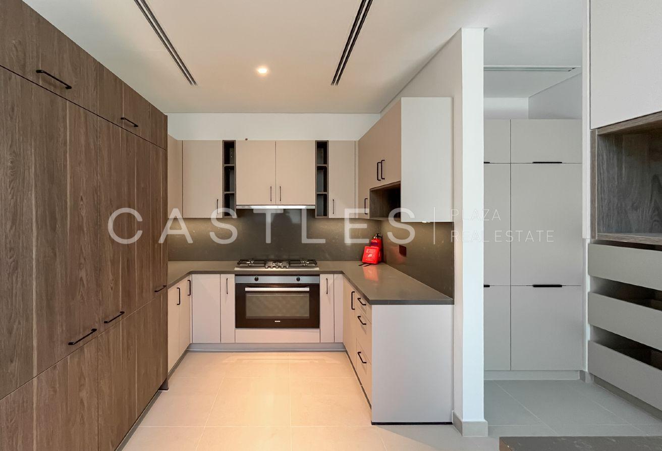 Brand New | Ready To Move In | Contemporary Style photo 10