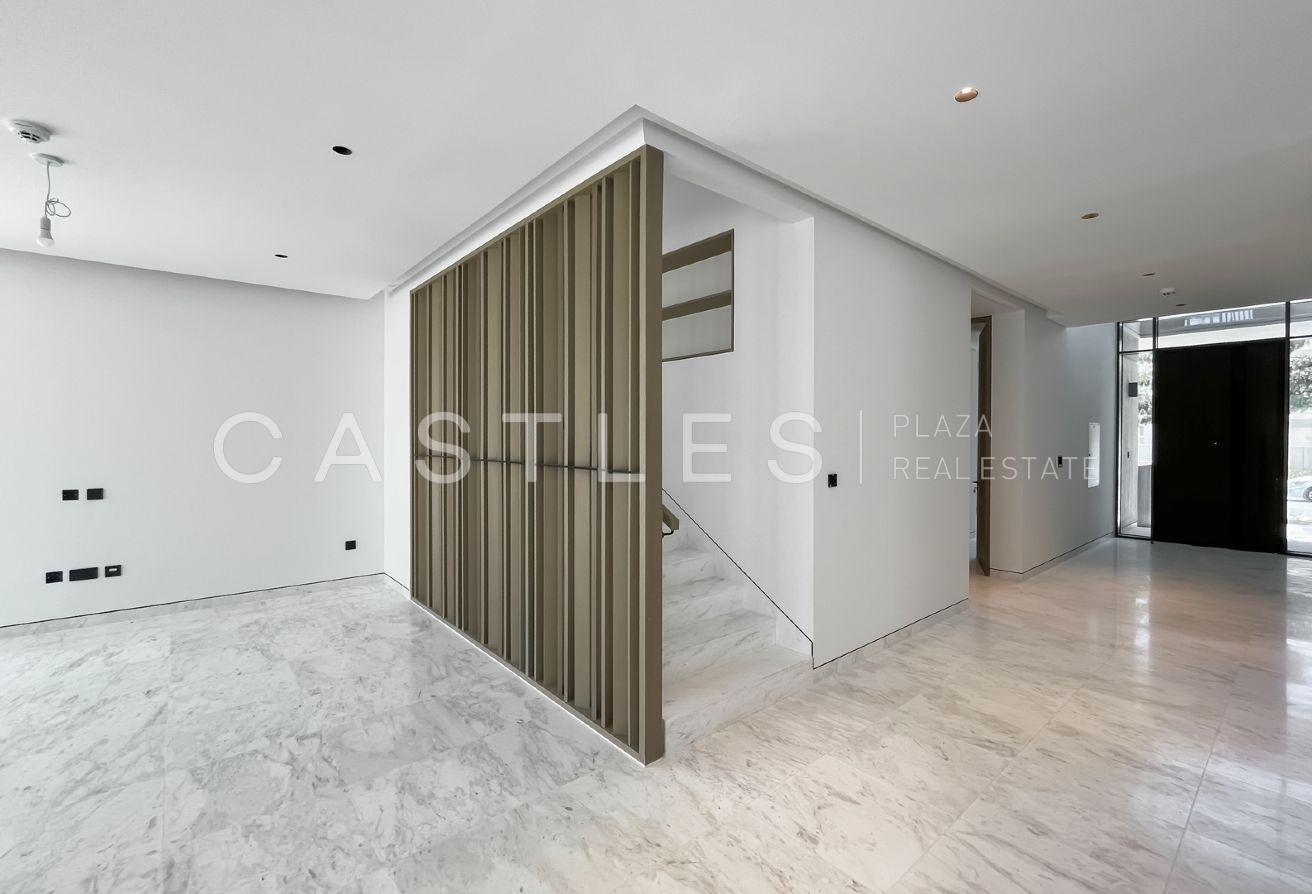 Brand New | Ready To Move In | Contemporary Style photo 12
