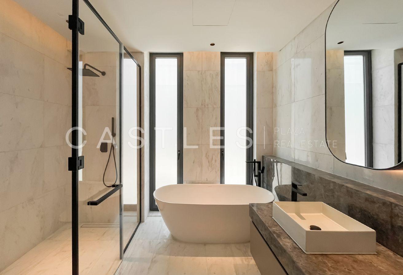 Brand New | Ready To Move In | Contemporary Style photo 5