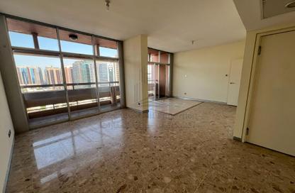 Apartment - 2 Bedrooms - 2 Bathrooms for rent in Al Khalidiya - Abu Dhabi