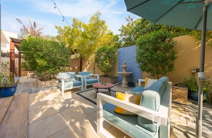 Villa - 3 - 3 for sale in Meadows 6 - Meadows - Dubai