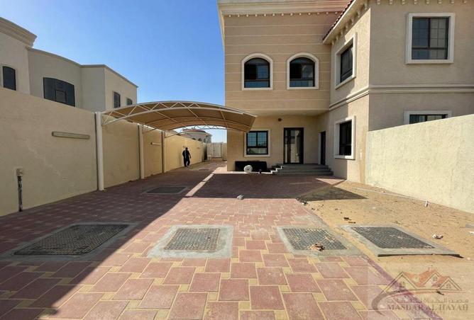 53579764 - صورة العقار 2