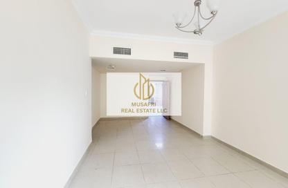 Apartment - 2 Bedrooms - 2 Bathrooms for rent in Al Hafeet Tower 7 - Al Nahda - Sharjah