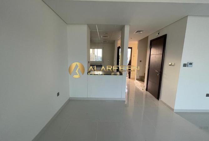 71496173 - Property Main Image