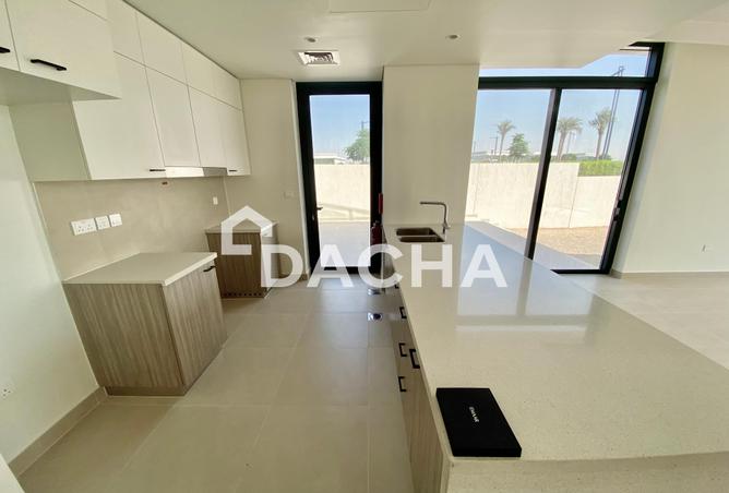 71087405 - صورة العقار 2