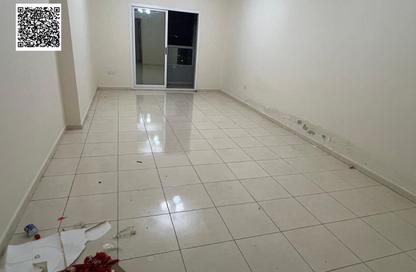 شقة - 1 - 2 للايجار في أورينت تاور 1 - أورينت تاور - البستان - عجمان