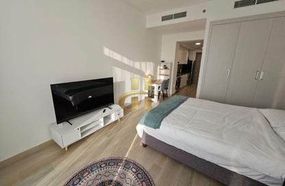 Apartment - Studio - 1 Bathroom for rent in Bloom Towers C - Bloom Towers - District 10 - Jumeirah Village Circle - Dubai