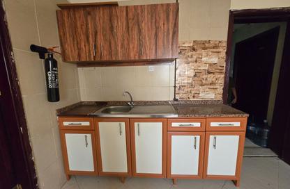 Apartment - Studio - 1 for rent in Fire Station Road - Muwaileh - Sharjah