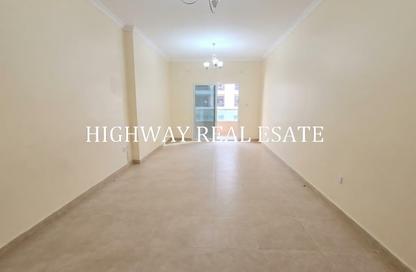Apartment - 2 - 3 for rent in Muwaileh 29 Building - Muwaileh - Sharjah