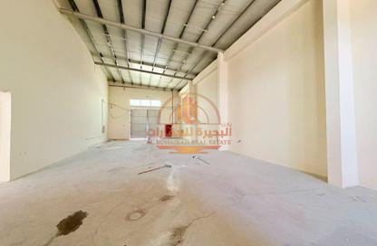 Warehouse - Studio - 1 Bathroom for rent in Al Sajaa Industrial - Al Sajaa - Sharjah