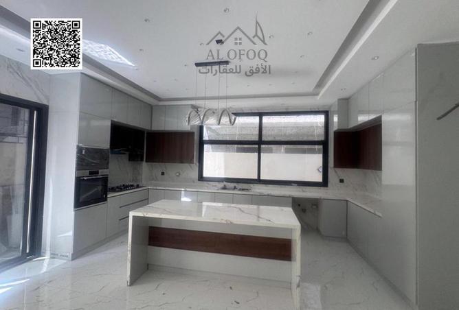 81128059 - Property Image 3