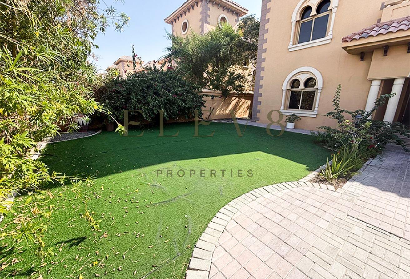 Independent 5BR Villa | Prime Living | Vacant photo 11