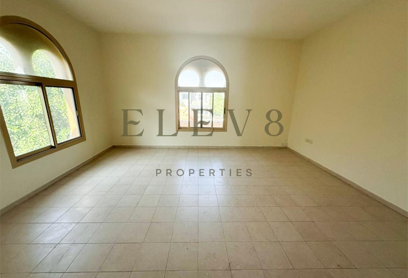 Independent 5BR Villa | Prime Living | Vacant photo 8
