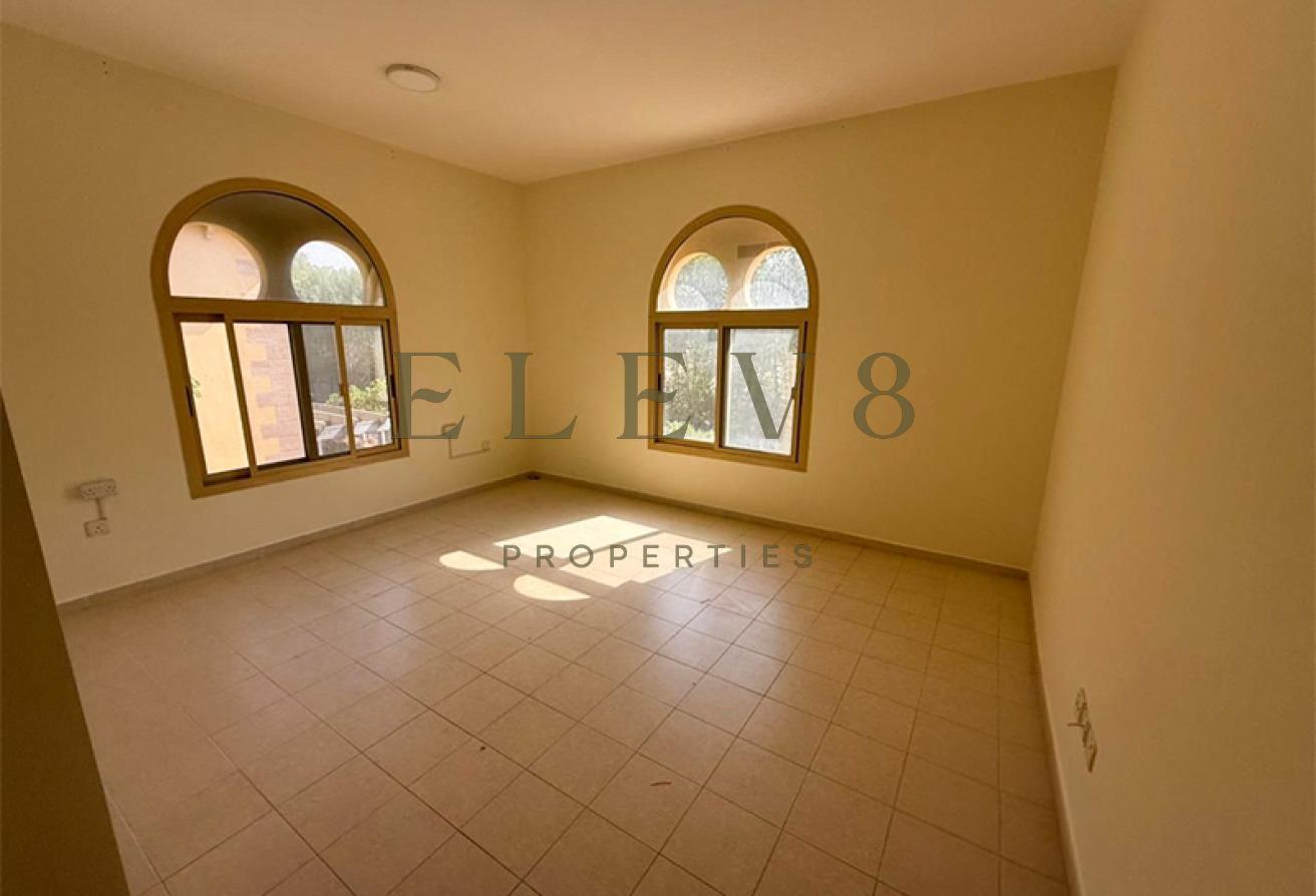 Independent 5BR Villa | Prime Living | Vacant photo 7
