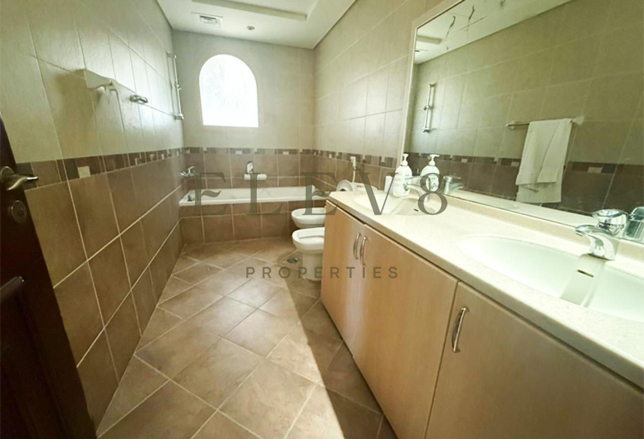Independent 5BR Villa | Prime Living | Vacant photo 12