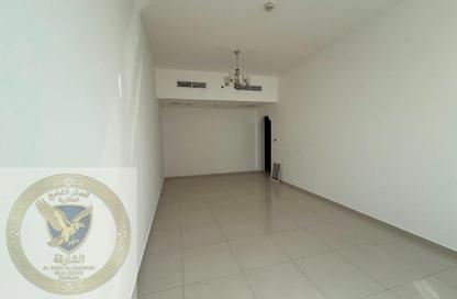 Apartment - 2 Bedrooms - 3 Bathrooms for rent in Al Khan Corniche - Al Khan - Sharjah Apartment - 2 Bedrooms - 3 Bathrooms for rent in Al Khan Corniche - Al Khan - Sharjah