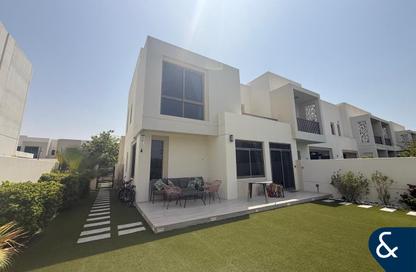 Townhouse - 4 Bedrooms - 3 Bathrooms for rent in Zahra Townhouses - Town Square - Dubai Townhouse - 4 Bedrooms - 3 Bathrooms for rent in Zahra Townhouses - Town Square - Dubai