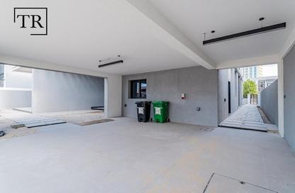 فيلا - 5 غرف نوم - 7 حمامات للايجار في القرية الغربية - الفرجان - دبي