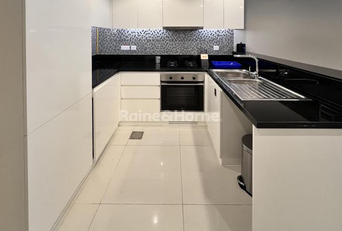 73854879 - Property Image 3