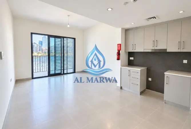 163721605 - Property Image 2