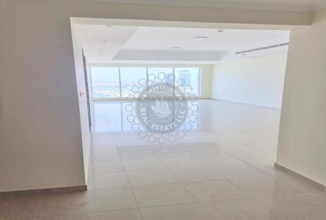 78981000 - Property Image 2